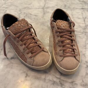 P448 Rose Snake Low John Sneakers 38